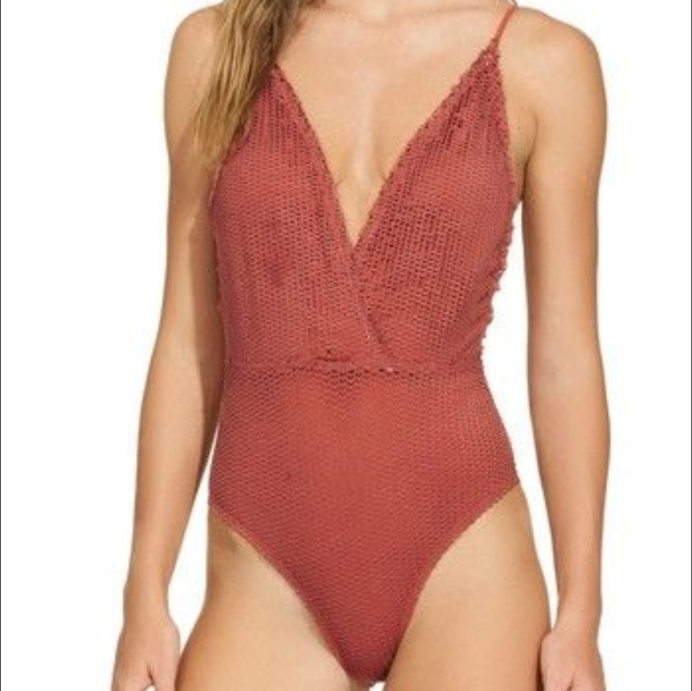 NWOT Vix Paula Hermanny Scales *Madalena* 1 piece